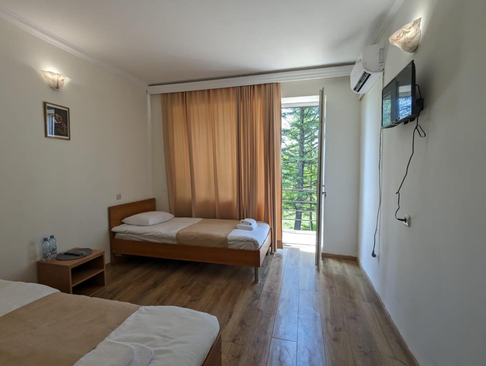 Hotel Tsiskari Ianet'i Exterior foto